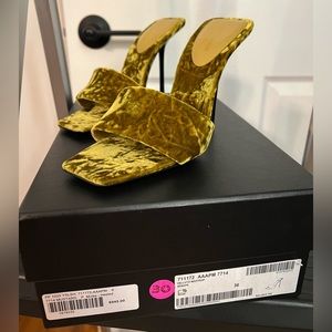 Saint Laurent 105mm Lucky Velvet Mule Sandals in Mustard size 36